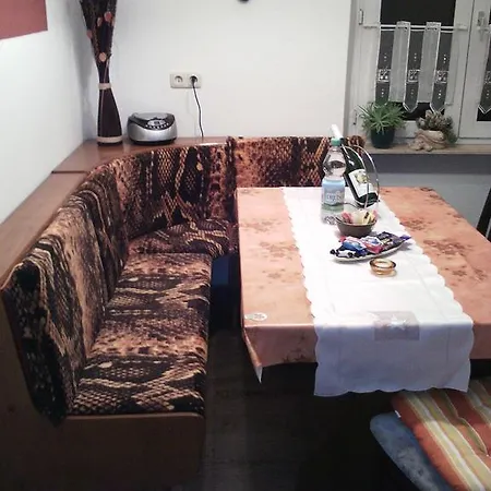 Re-kreation * Hallschlag